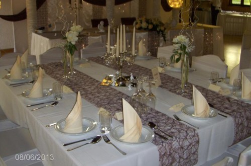 Hochzeit in Braun-Beige