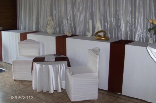 Hochzeit in Braun-Beige